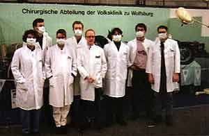 Das Chrirurgenteam...